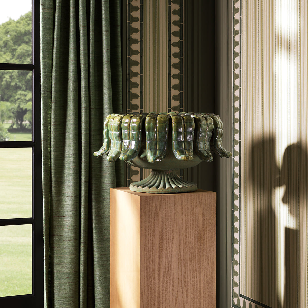 Ceramic Outdoor Planter Grantham | Eichholtzmh.com