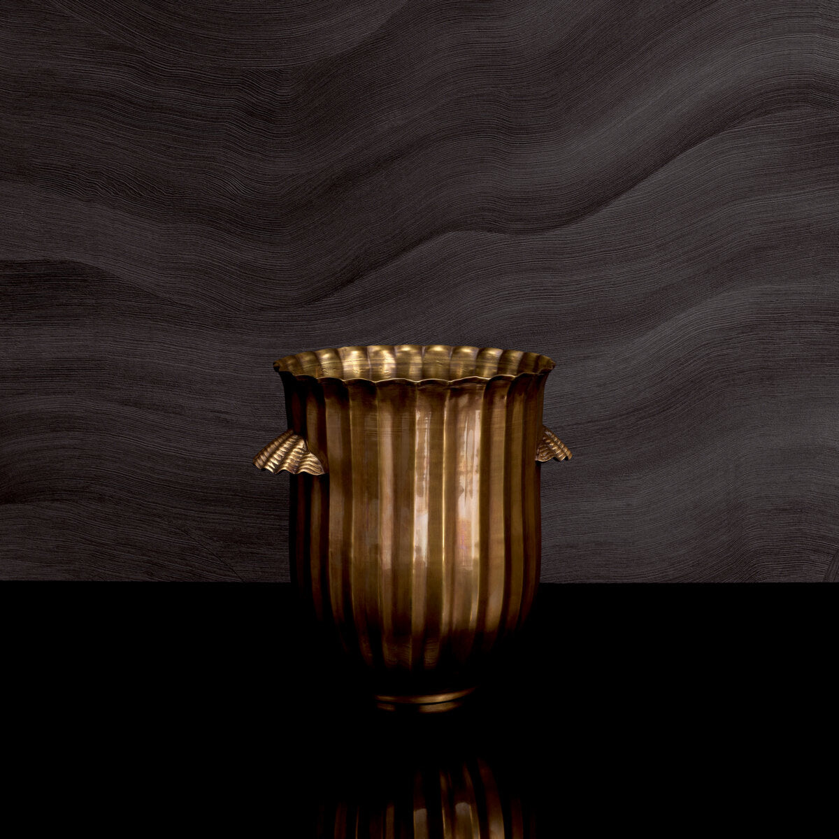Fluted Aluminum Wine Cooler Sutera | Eichholtzmh.com