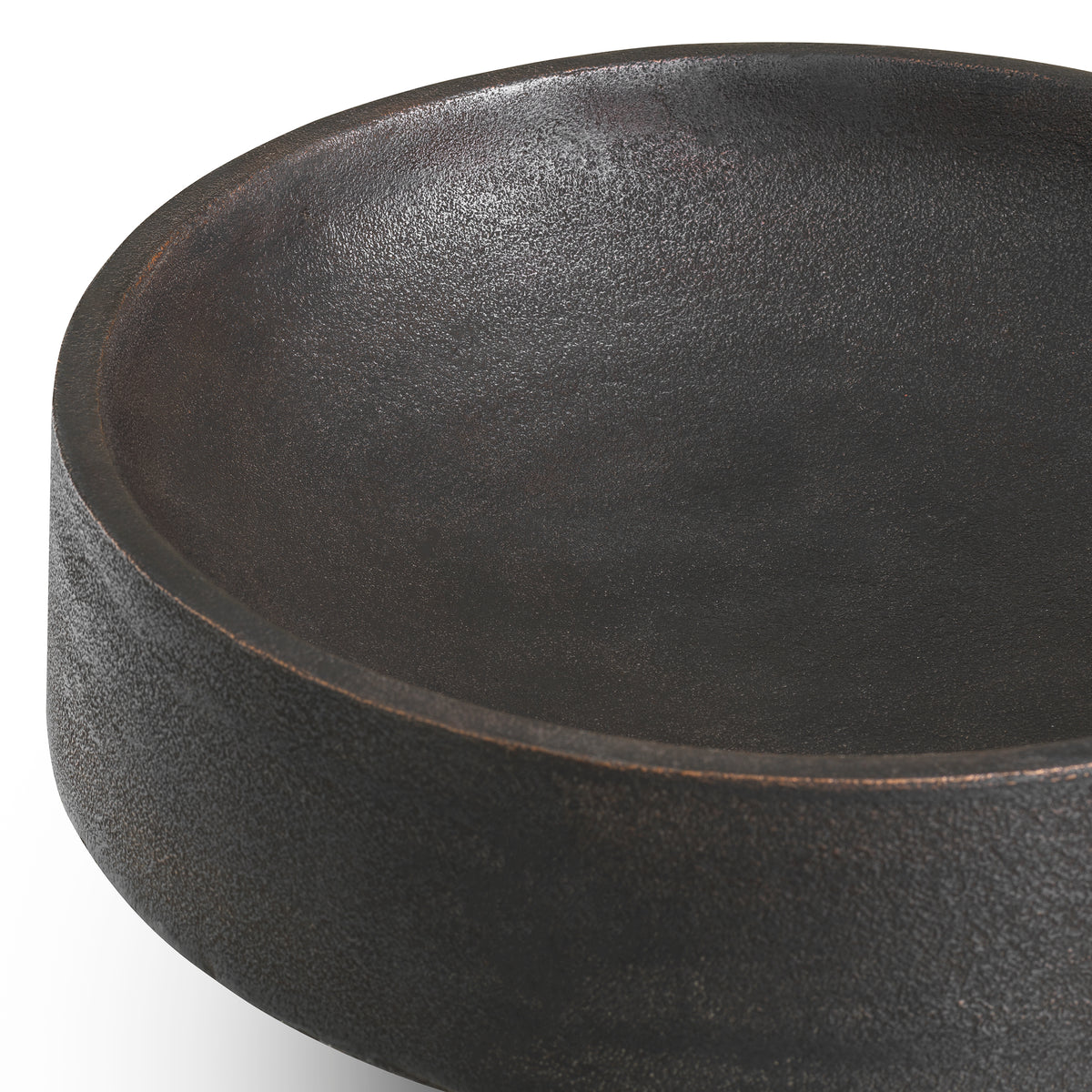 Aluminum Pedestal Bowl Santiago | Eichholtzmh.com