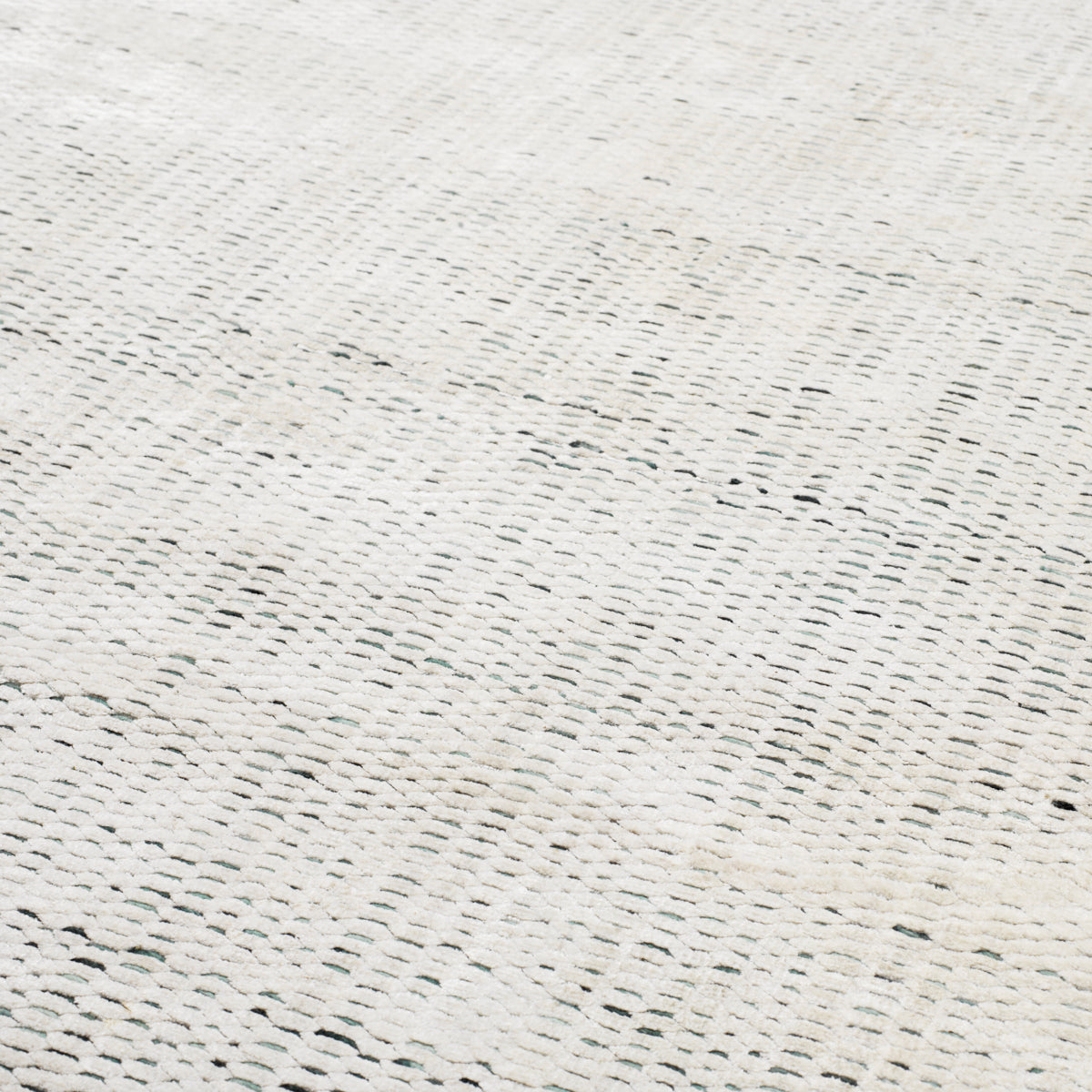 Gray Handwoven Carpet Langdon | Eichholtzmh.com
