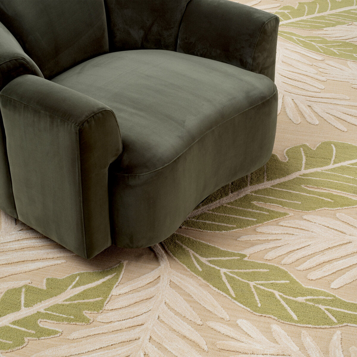 Leaf-Patterned Wool Rug Verdure | Eichholtzmh.com