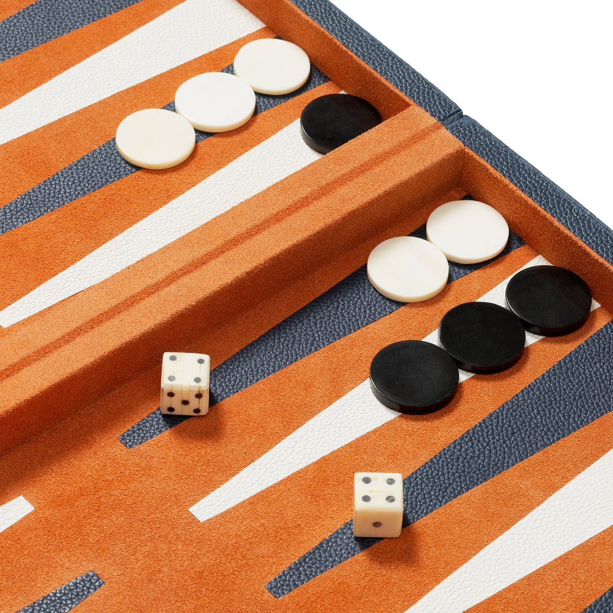 Dual-Colored Backgammon Gift Set South Shore | Eichholtzmh.com