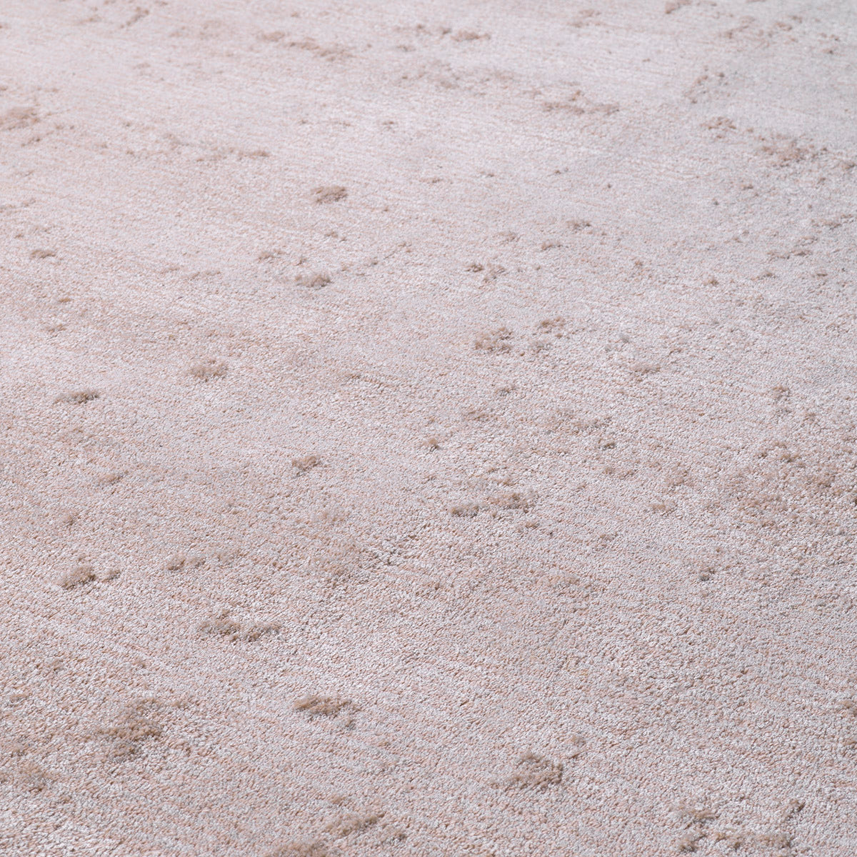 Silver Sand Handwoven Carpet Liam | Eichholtzmh.com 
