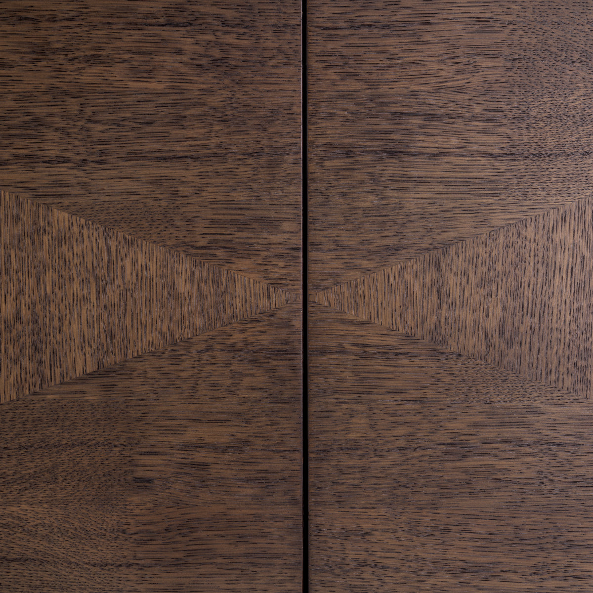 Oak Veneer Modern Sideboard Sonesta | Eichholtzmh.com