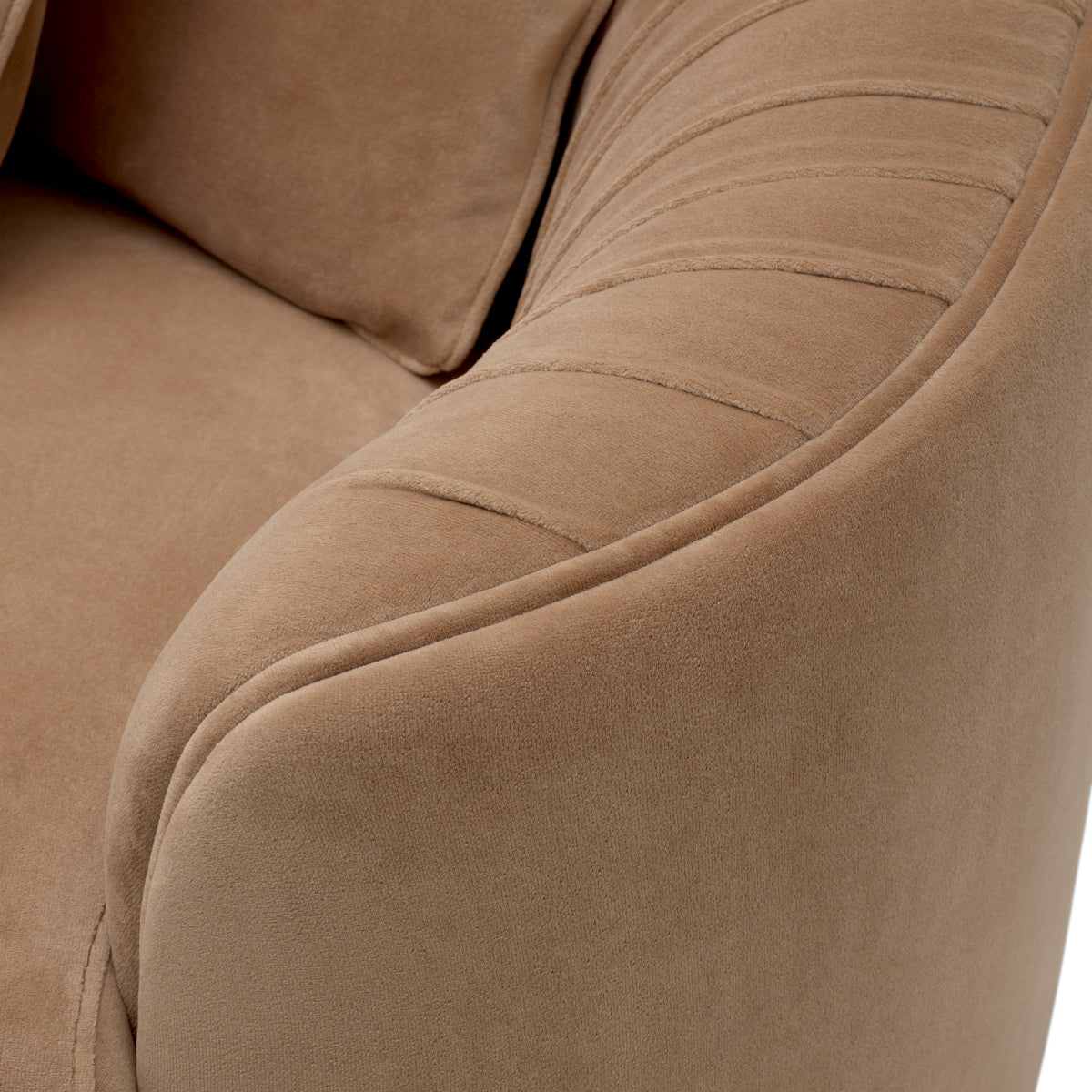 Pleated Sofa Jameson | Eichholtzmh.com
