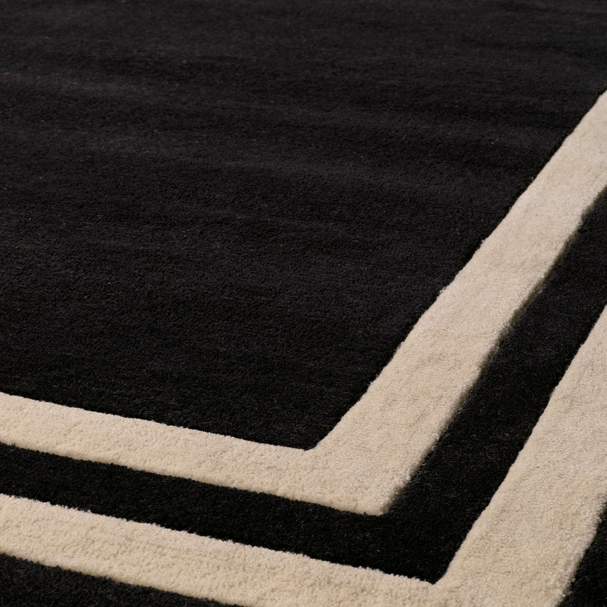 Rug Celeste black & off-white 200 x 300 cm