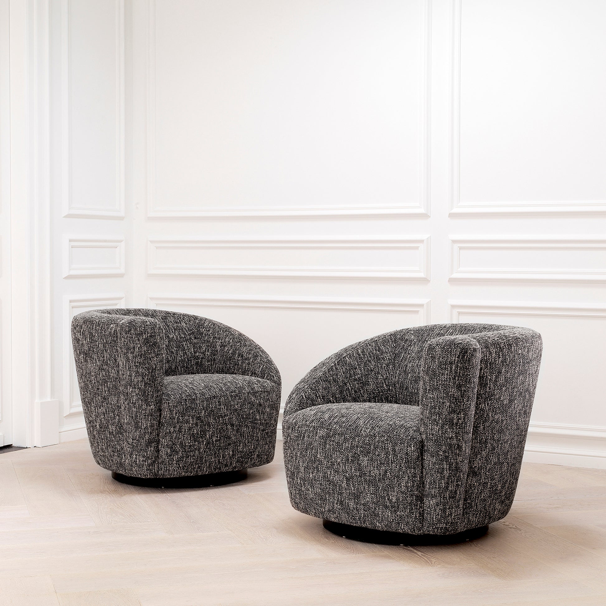 Black Asymmetrical Swivel Chair Colin | Eichholtzmh.com