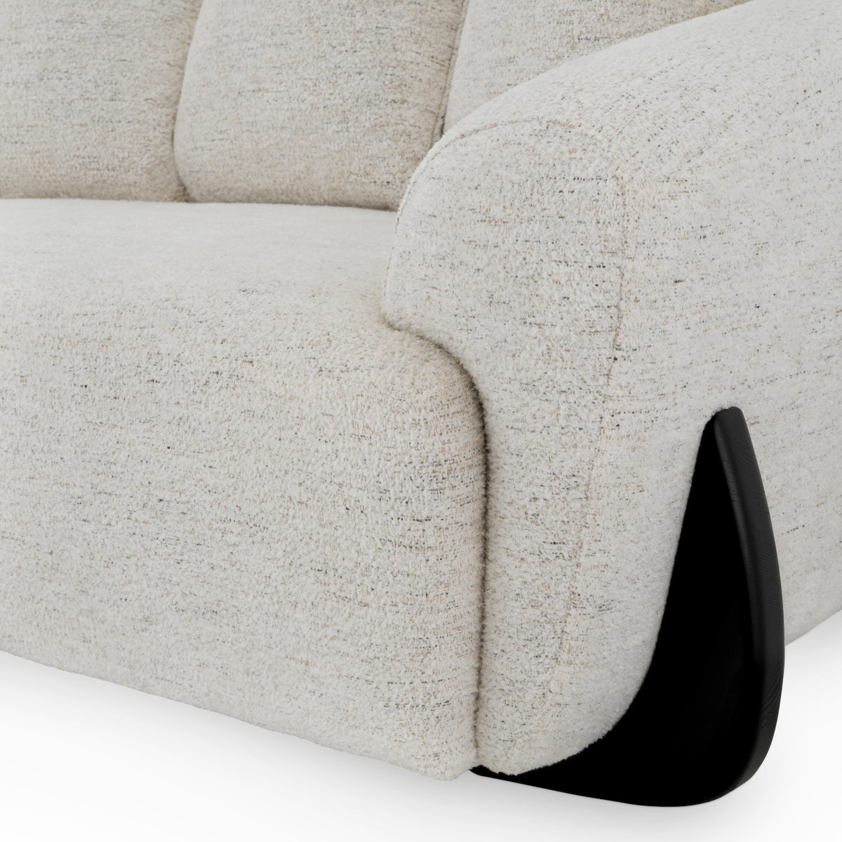 Off-White Curved Sofa Siderno | Eichholtzmh.com
