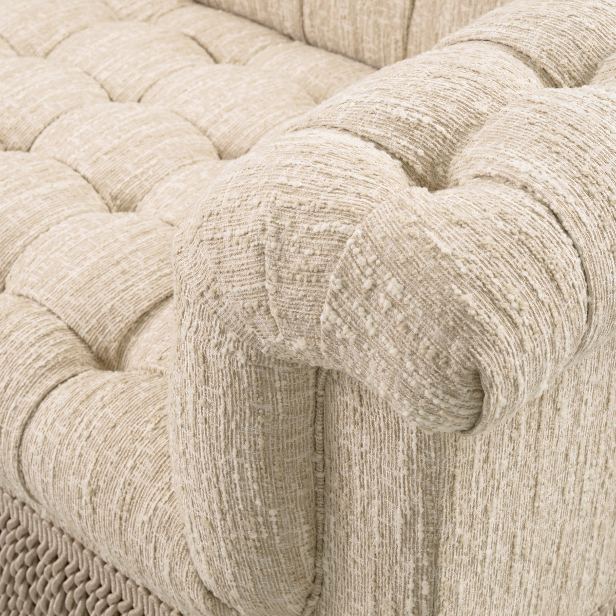 Boucle Tufted Fringe Sofa Dorantes | Eichholtzmh.com