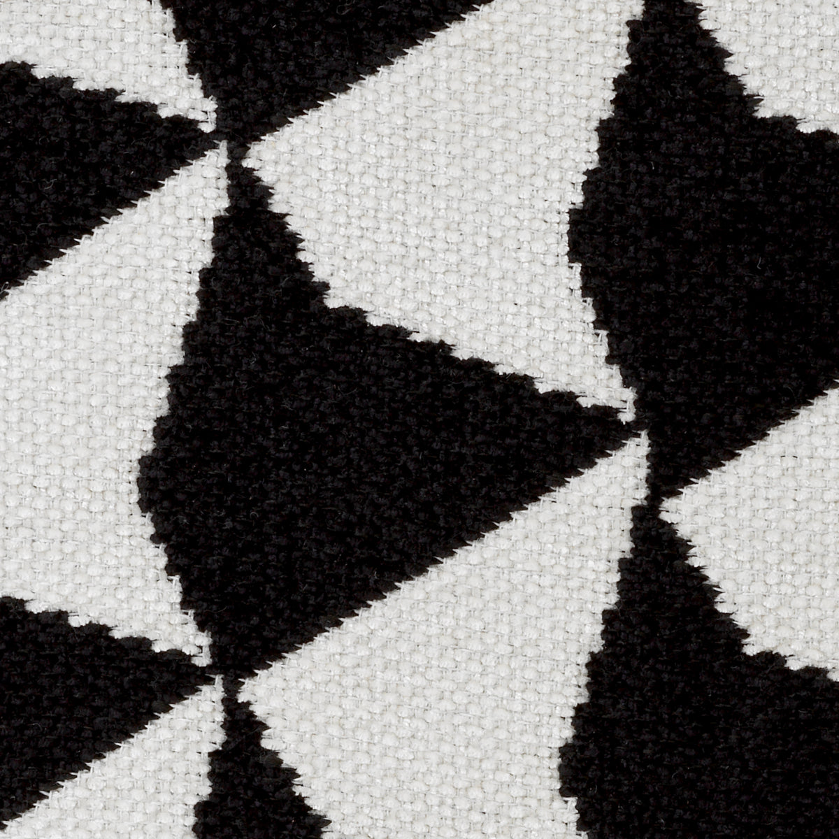 Zenith Black & White Chair Toledo | Eichholtzmh.com