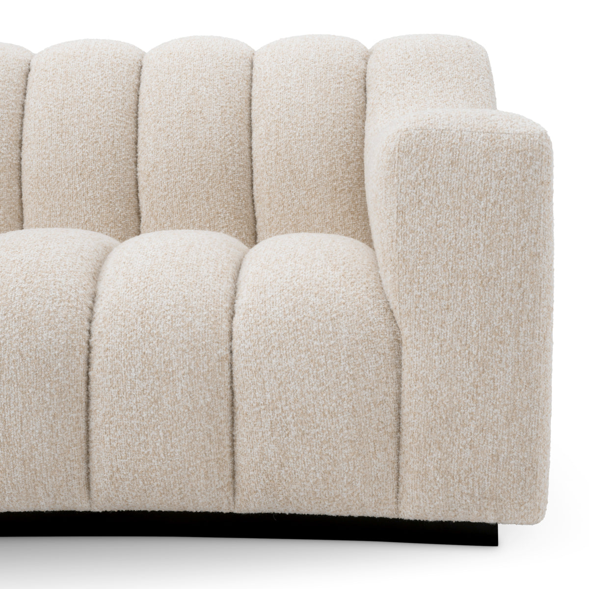 Fully Upholstered Sofa XS Kelly | Eichholtzmh.com 