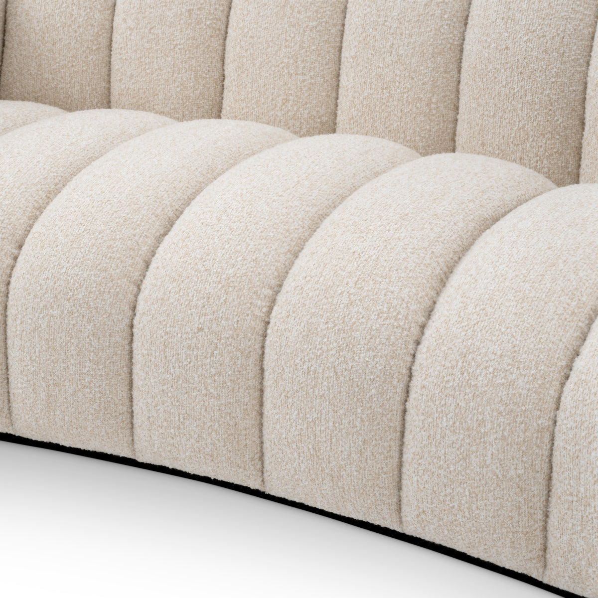 Fully Upholstered Sofa XS Kelly | Eichholtzmh.com 
