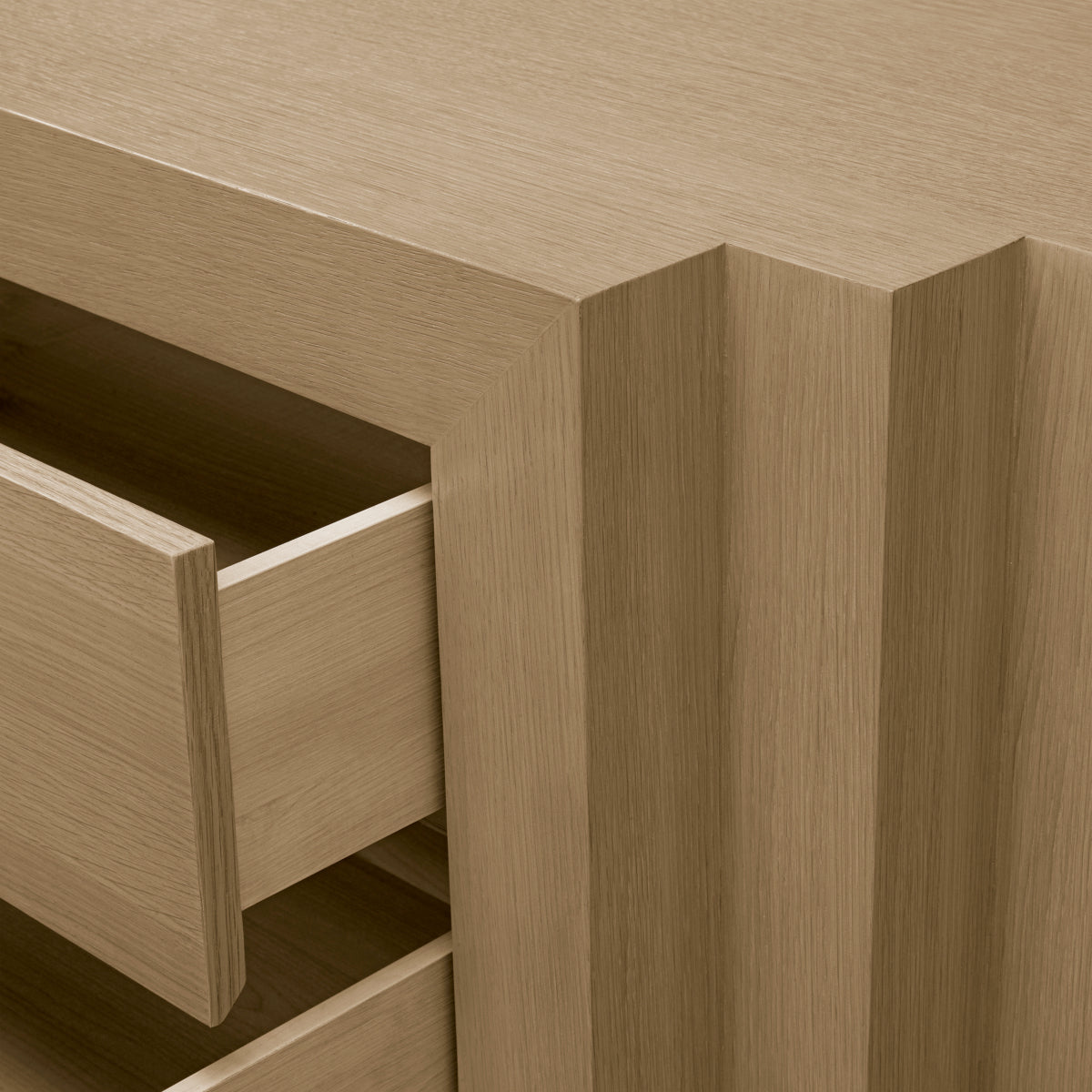 Oak 4-Drawer Dresser Metropolitan | Eichholtzmh.com 