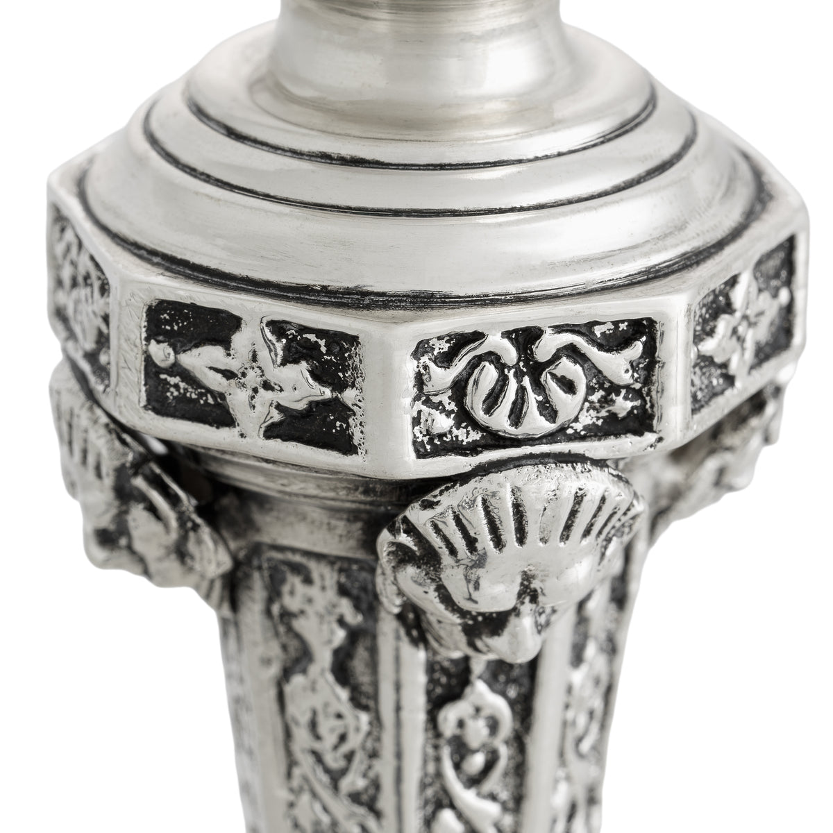 Antique Silver Candle Holder Delavigne | Eichholtzmh.com
