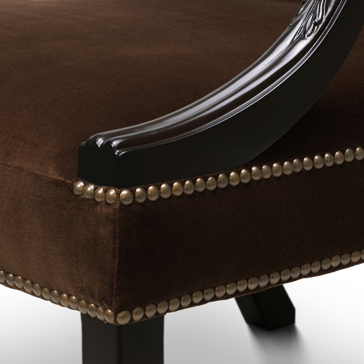 Brown Velvet Lounge Chair Elisha |
Eichholtzmh.com