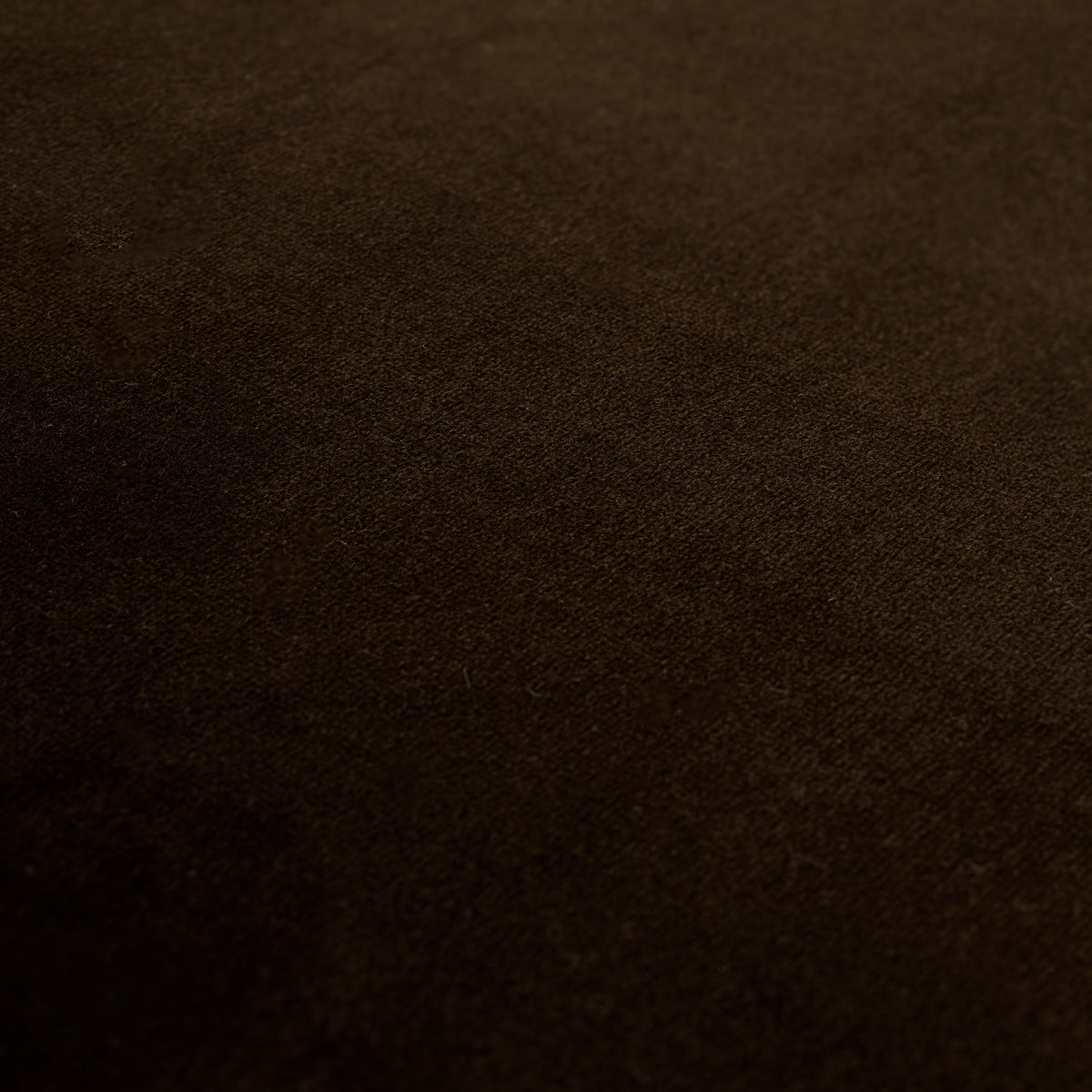 Brown Velvet Lounge Chair Elisha |
Eichholtzmh.com