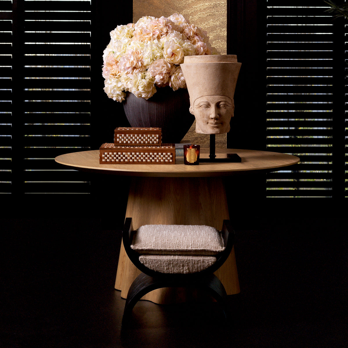 Oak Veneer Dining Table Papyrus | Eichholtzmh.com